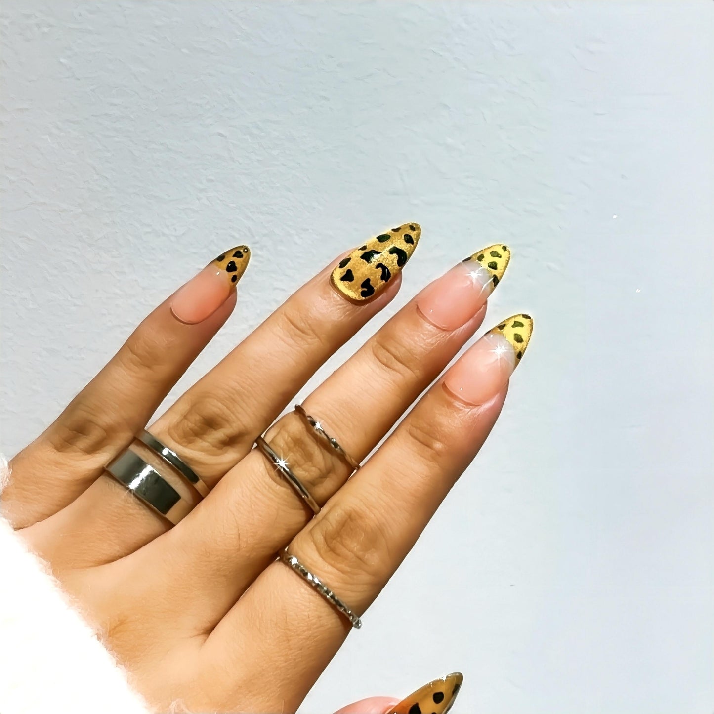 POISE Leopark press on Nails 10pcs set