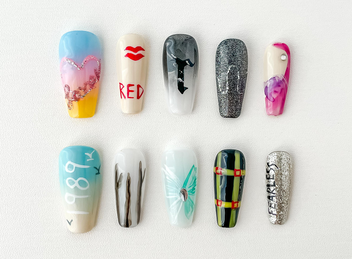 100% HANDMADE Taylor swift style Press-on Nails 10Pcs Set