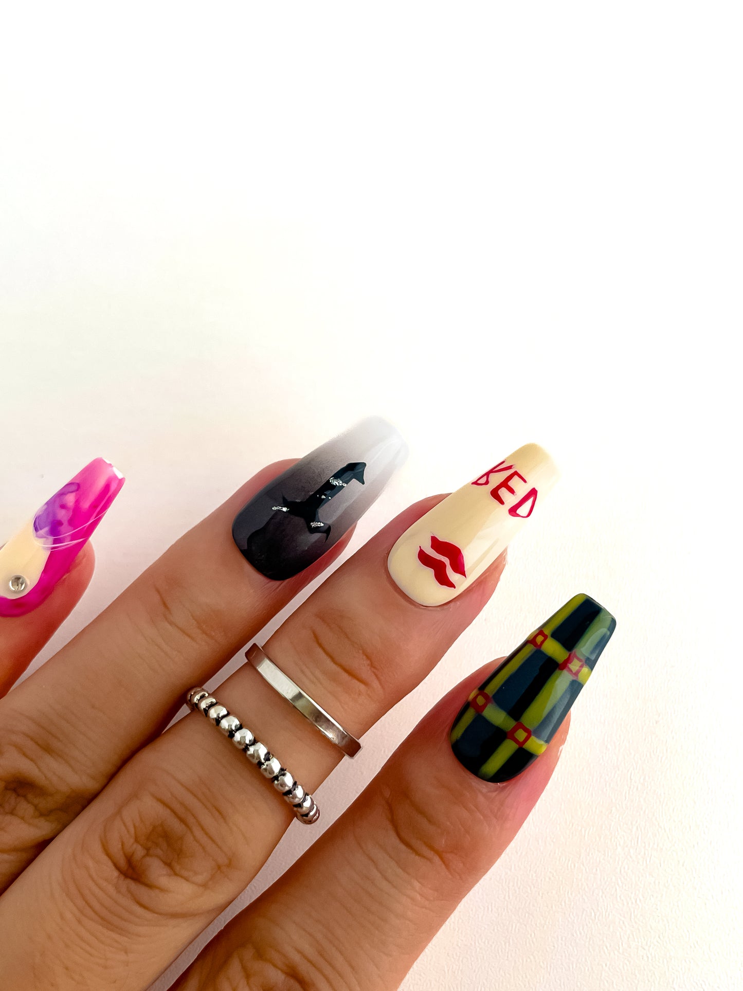 100% HANDMADE Taylor swift style Press-on Nails 10Pcs Set
