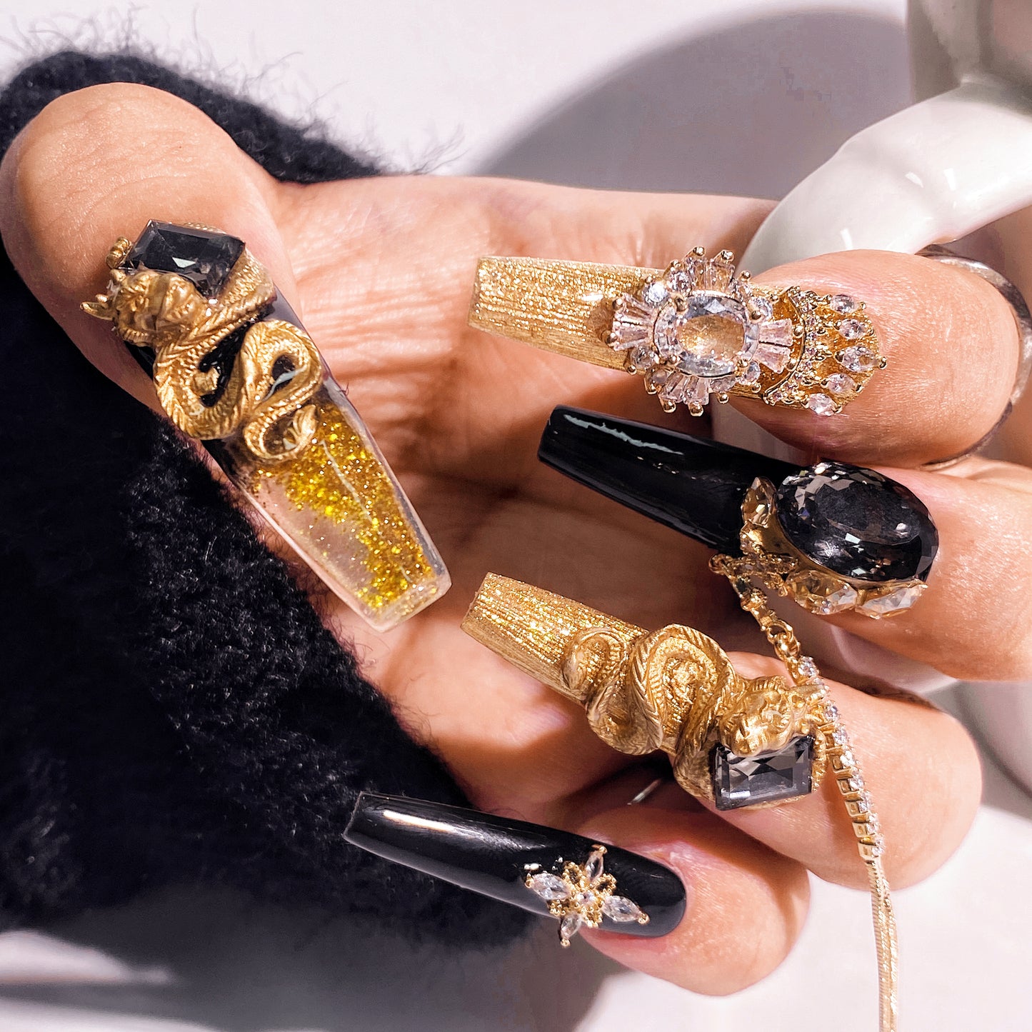 3D Textured Dragon Press-on Nails 10pcs set 100% handmade