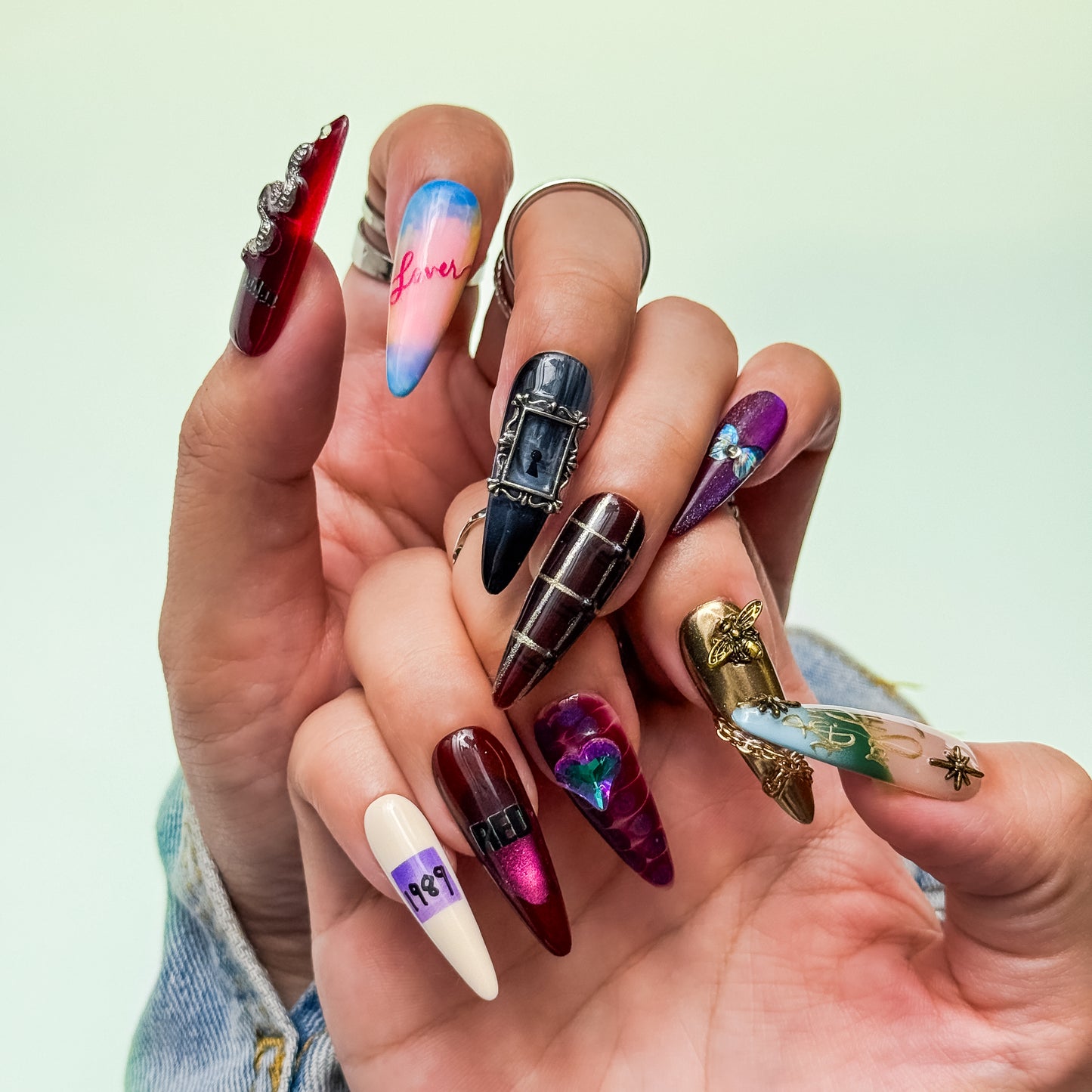 100% HANDMADE Taylor swift style Press-on Nails 10Pcs Set