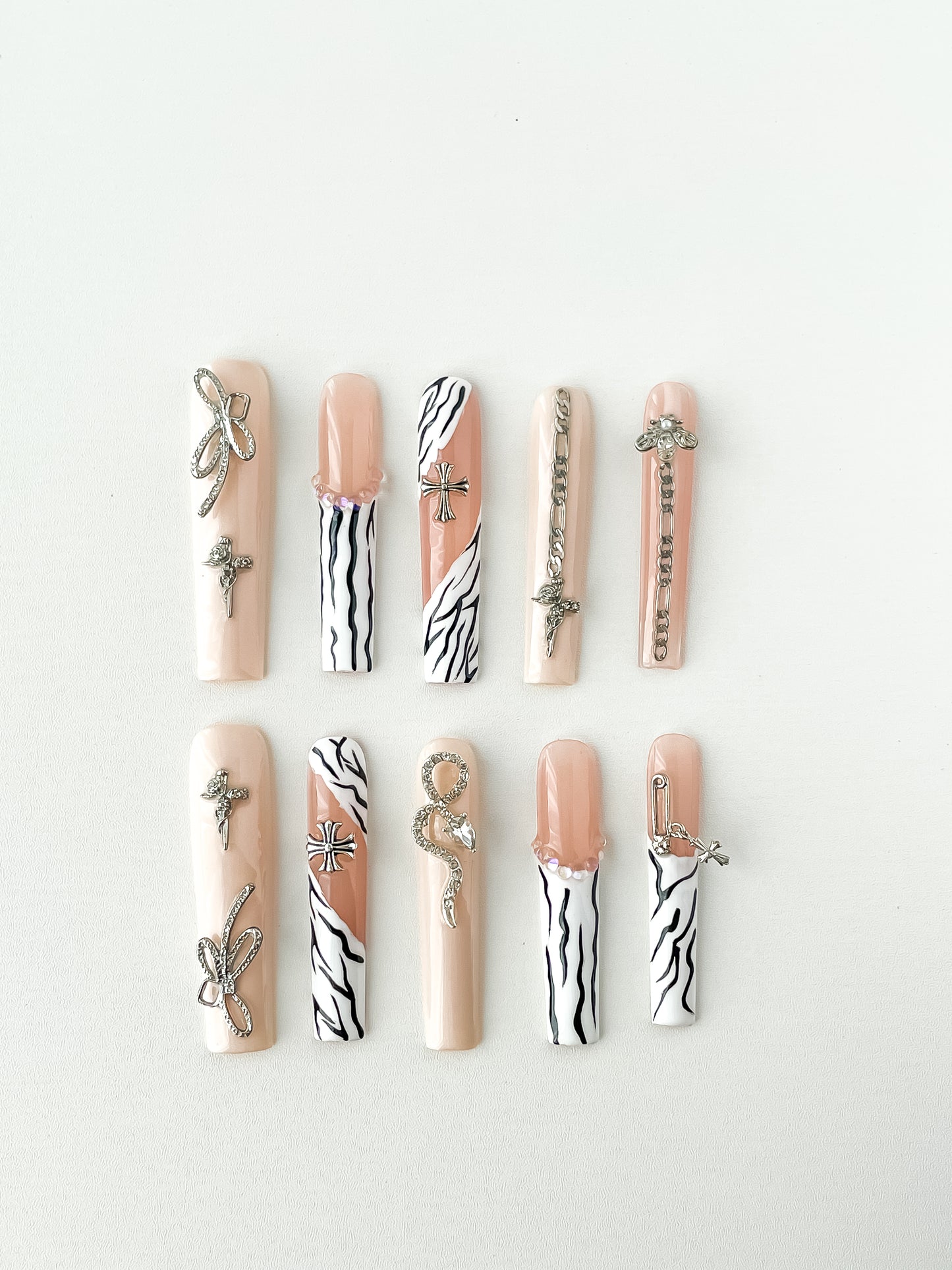 100% HAND HANDMADE Zebra-Stripe Press-on Nails with Cross Design