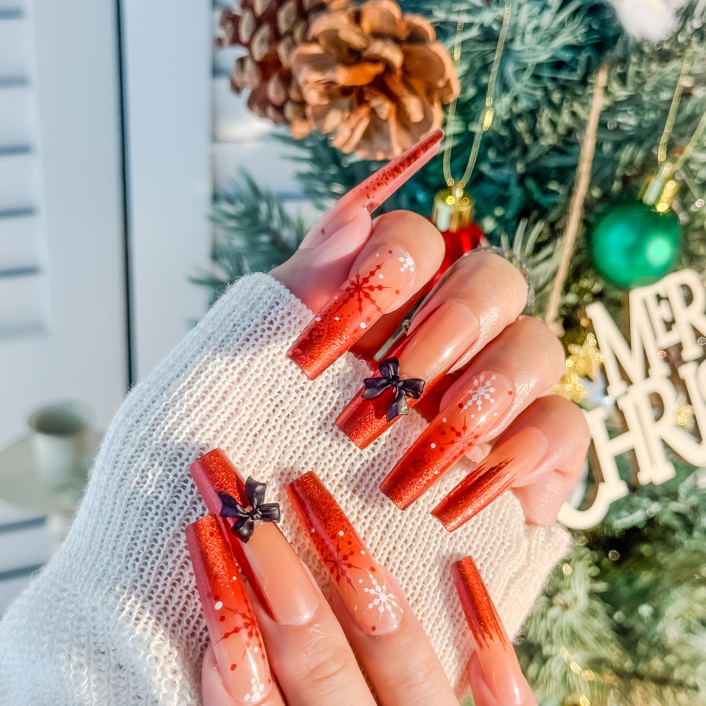 POISE Christmas Press-on Nails 24PCS set