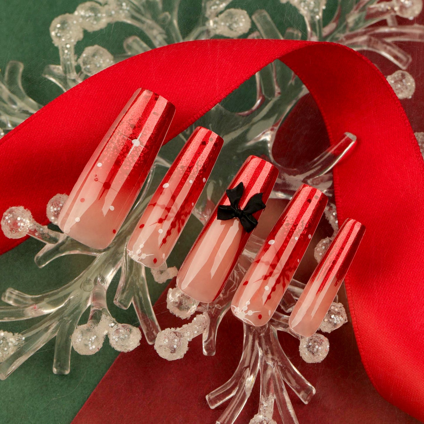 POISE Christmas Press-on Nails 24PCS set